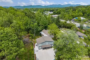 128 Rock Hill Rd, Asheville, NC 28803 - Photo 3