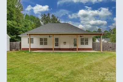 9221 Forest Green Drive, Charlotte, NC 28227 - Photo 25
