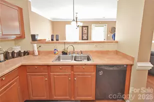 1249 Allegiance Dr, Charlotte, NC 28217 - Photo 11