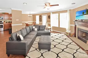 1249 Allegiance Dr, Charlotte, NC 28217 - Photo 15