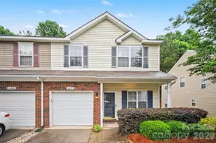 1011 Silver Springs Rd, Fort Mill, SC 29715 - Photo 3
