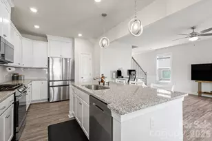 411 Hickory Vw Dr, Rock Hill, SC 29732 - Photo 11