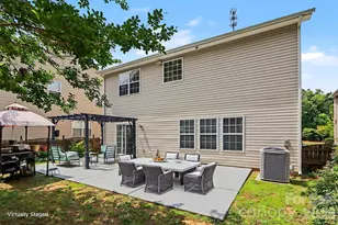 10006 Rocky Ford Club Rd, Charlotte, NC 28269 - Photo 11