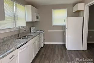 206 Wall St, Salisbury, NC 28146 - Photo 3