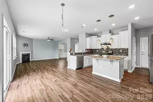 2022 Napa Valley Dr, Waxhaw, NC 28173 - Photo 13