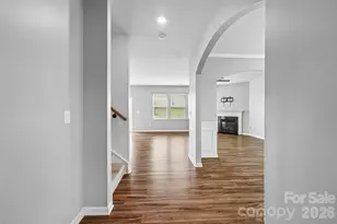 2022 Napa Valley Dr, Waxhaw, NC 28173 - Photo 3