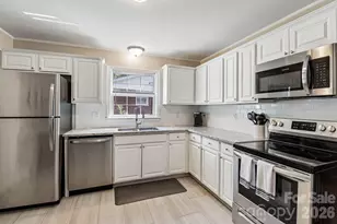 2809 Albany Ln, Charlotte, NC 28205 - Photo 9