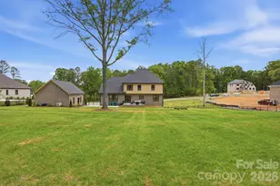 8508 Max Meadows Dr, Charlotte, NC 28227 - Photo 47
