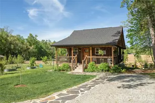 18 N Bear Vw Dr, Hendersonville, NC 28792 - Photo 1