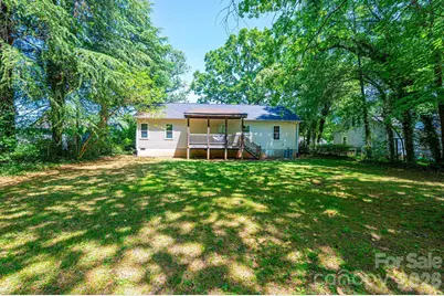 1919 2nd Avenue SW, Hickory, NC 28602 - Photo 21