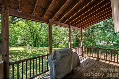 1919 2nd Avenue SW, Hickory, NC 28602 - Photo 23