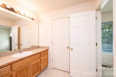 1919 2nd Avenue SW, Hickory, NC 28602 - Photo 13