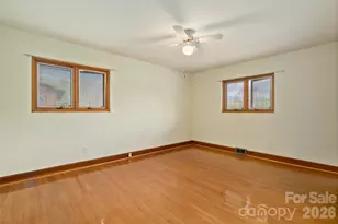 55 Boydston St, Canton, NC 28716 - Photo 19