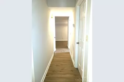 2141 Selwyn Avenue #104, Charlotte, NC 28207 - Photo 5