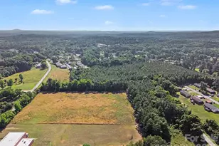 1013 Caldwell St, Statesville, NC 28677 - Photo 23