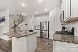 14136 Castle Nook Dr, Charlotte, NC 28273 - Photo 11
