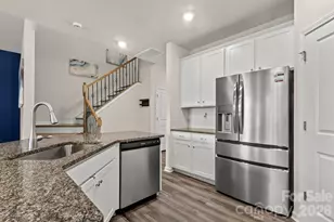 14136 Castle Nook Dr, Charlotte, NC 28273 - Photo 9