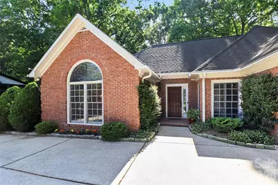 8902 Taunton Drive, Huntersville, NC 28078 - Photo 3