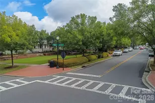 905 Stratford Run Dr, Fort Mill, SC 29708 - Photo 33