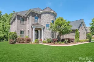 121 Enclave Blvd, Matthews, NC 28104 - Photo 1