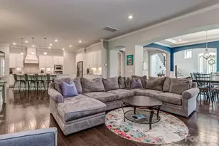 121 Enclave Blvd, Matthews, NC 28104 - Photo 9