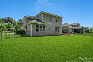 121 Enclave Blvd, Matthews, NC 28104 - Photo 39
