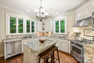 614 Olde Cotswold Court, Charlotte, NC 28211 - Photo 15