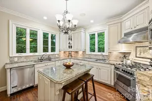 614 Olde Cotswold Ct, Charlotte, NC 28211 - Photo 15