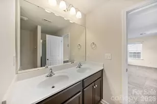 8523 Mansell Ct, Charlotte, NC 28215 - Photo 35