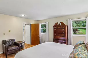 401 Lower Grassy Branch Rd, Asheville, NC 28805 - Photo 11