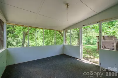 1517 E Nc 10 Highway, Newton, NC 28658 - Photo 29