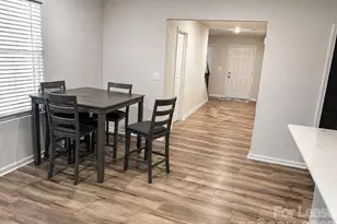 10227 Chatham Run Ln, Charlotte, NC 28262 - Photo 3