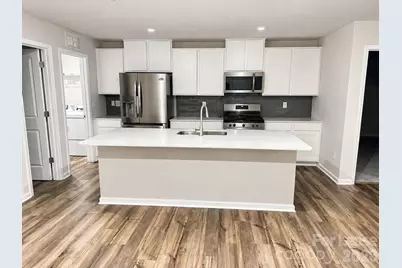 10227 Chatham Run Lane, Charlotte, NC 28262 - Photo 9