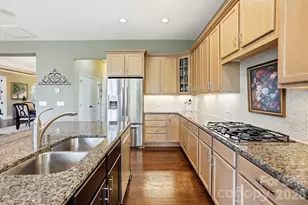 15519 Lake Ridge Rd, Charlotte, NC 28278 - Photo 15
