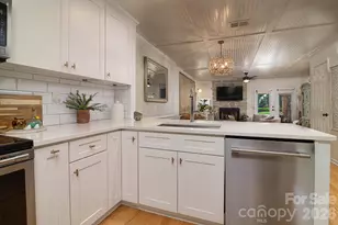 4053 N Course Dr, Charlotte, NC 28277 - Photo 9