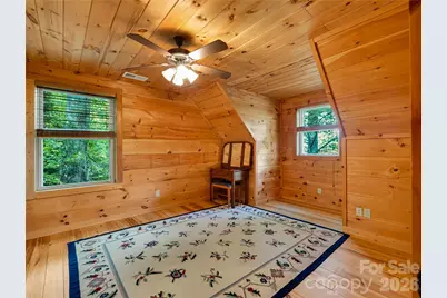 586 Tanglewood Lane, Saluda, NC 28773 - Photo 27