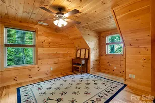 586 Tanglewood Ln, Saluda, NC 28773 - Photo 27