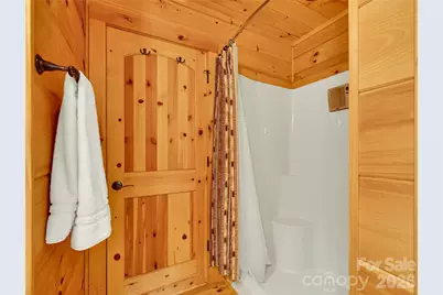 586 Tanglewood Lane, Saluda, NC 28773 - Photo 17