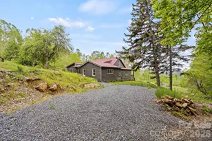 1108 Pine Root Branch Rd, Bakersville, NC 28705 - Photo 25