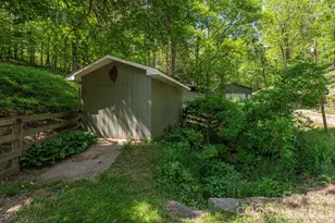 155 Old Starnes Cove Rd, Asheville, NC 28806 - Photo 9