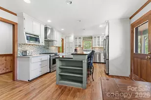 1098 Greenfield Rd, Walnut Cove, NC 27052 - Photo 5