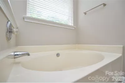 16410 Greybriar Forest Lane, Charlotte, NC 28278 - Photo 37