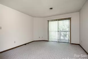 38 Ravencroft Ln, Asheville, NC 28803 - Photo 29