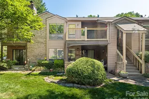 38 Ravencroft Ln, Asheville, NC 28803 - Photo 3
