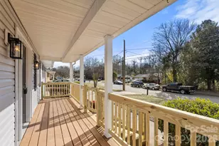 322 Holland Cir, Statesville, NC 28677 - Photo 1