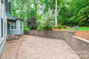 2804 Wimbledon Dr, Gastonia, NC 28056 - Photo 9