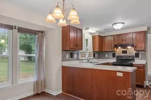 10912 Balbriggan Ct, Charlotte, NC 28262 - Photo 7