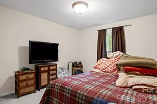 10912 Balbriggan Ct, Charlotte, NC 28262 - Photo 11