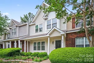 5909 Cougar Ln, Charlotte, NC 28269 - Photo 3