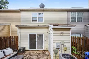 5909 Cougar Ln, Charlotte, NC 28269 - Photo 21